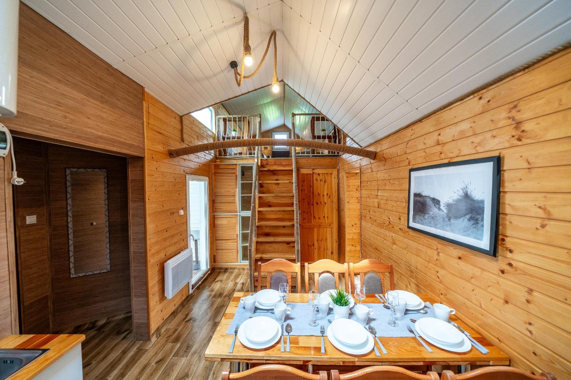 Max Apartamenty - Pokoje - Domki - Restauracja - Basen ミエルノ エクステリア 写真